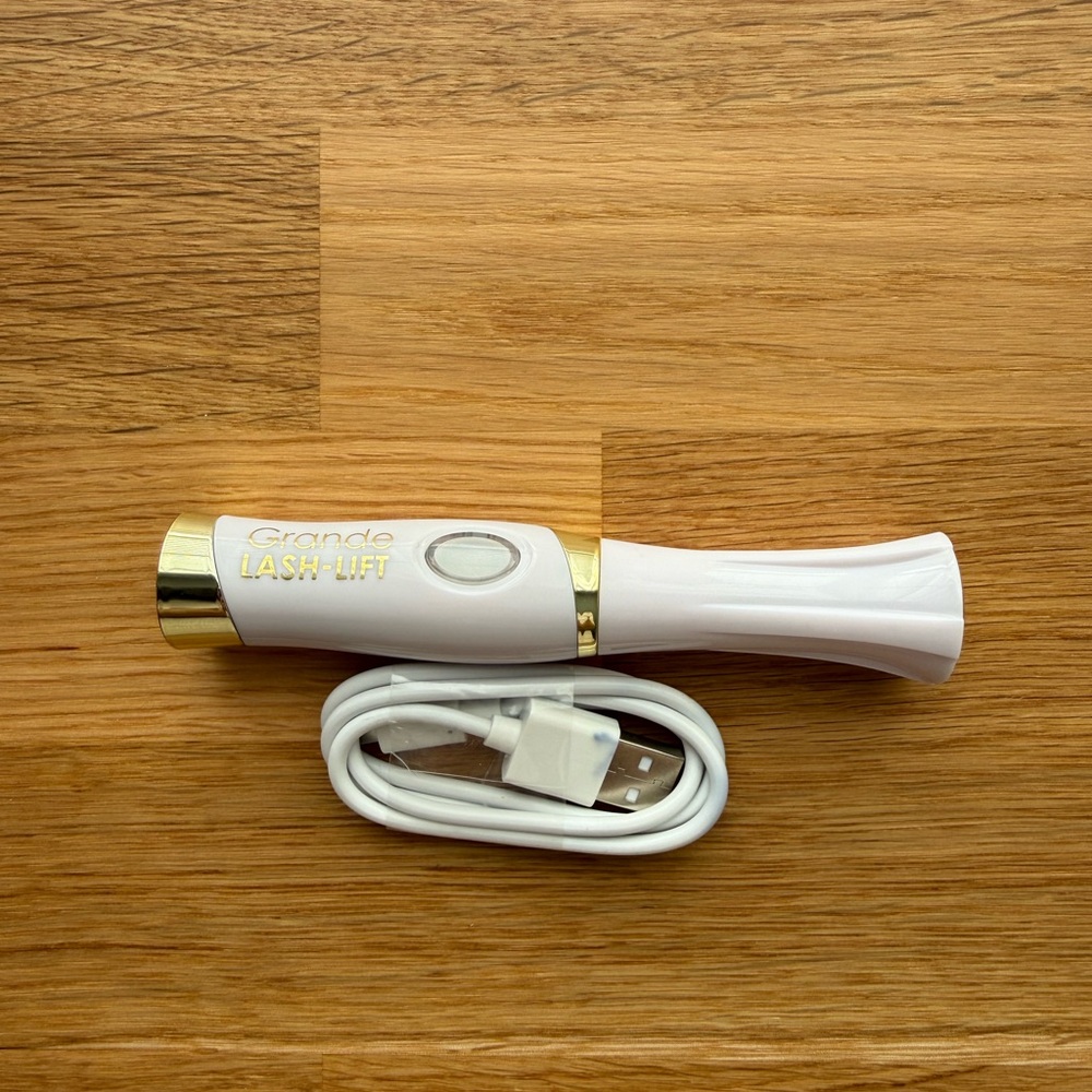 Grande Lash Lift Heated Eyelash Curler